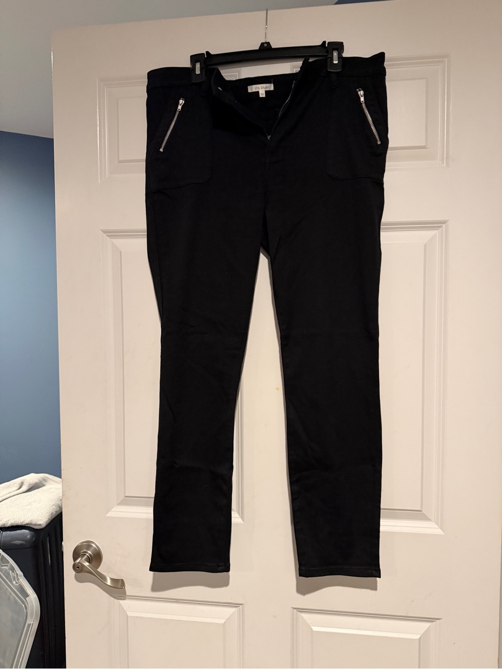 STS Blue Black Straight-Leg Pants with Zip Pockets